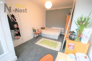 Photo 11- click for photo gallery